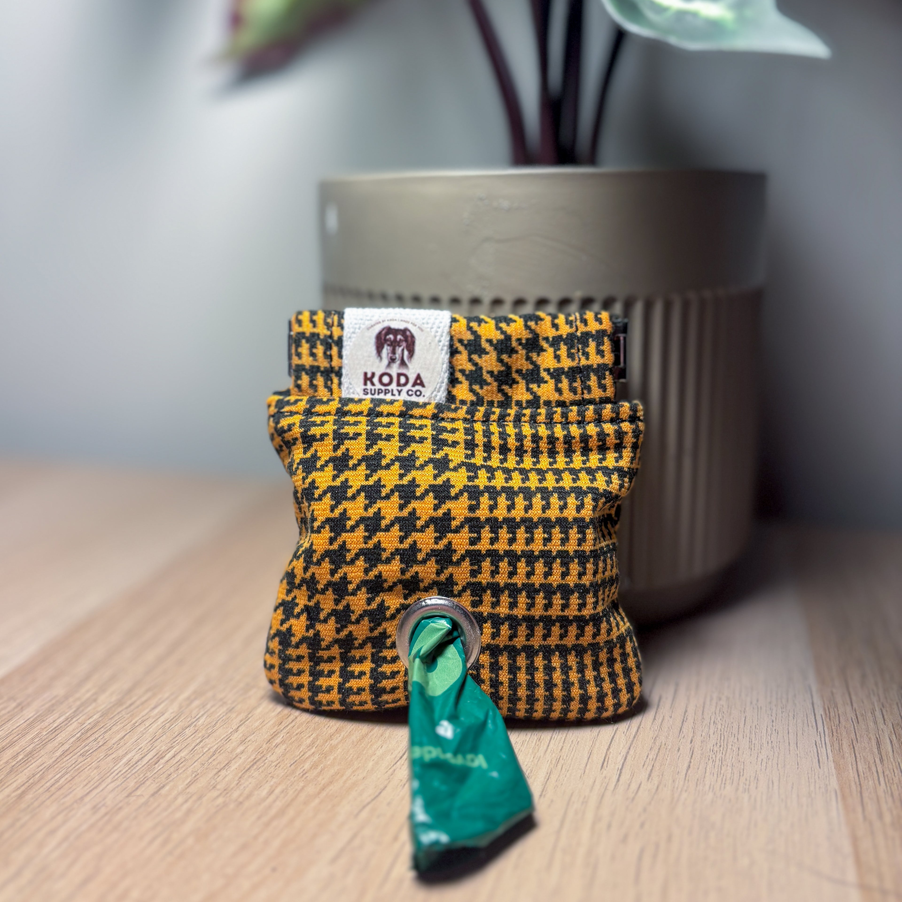 Classic Poop Bag Holder