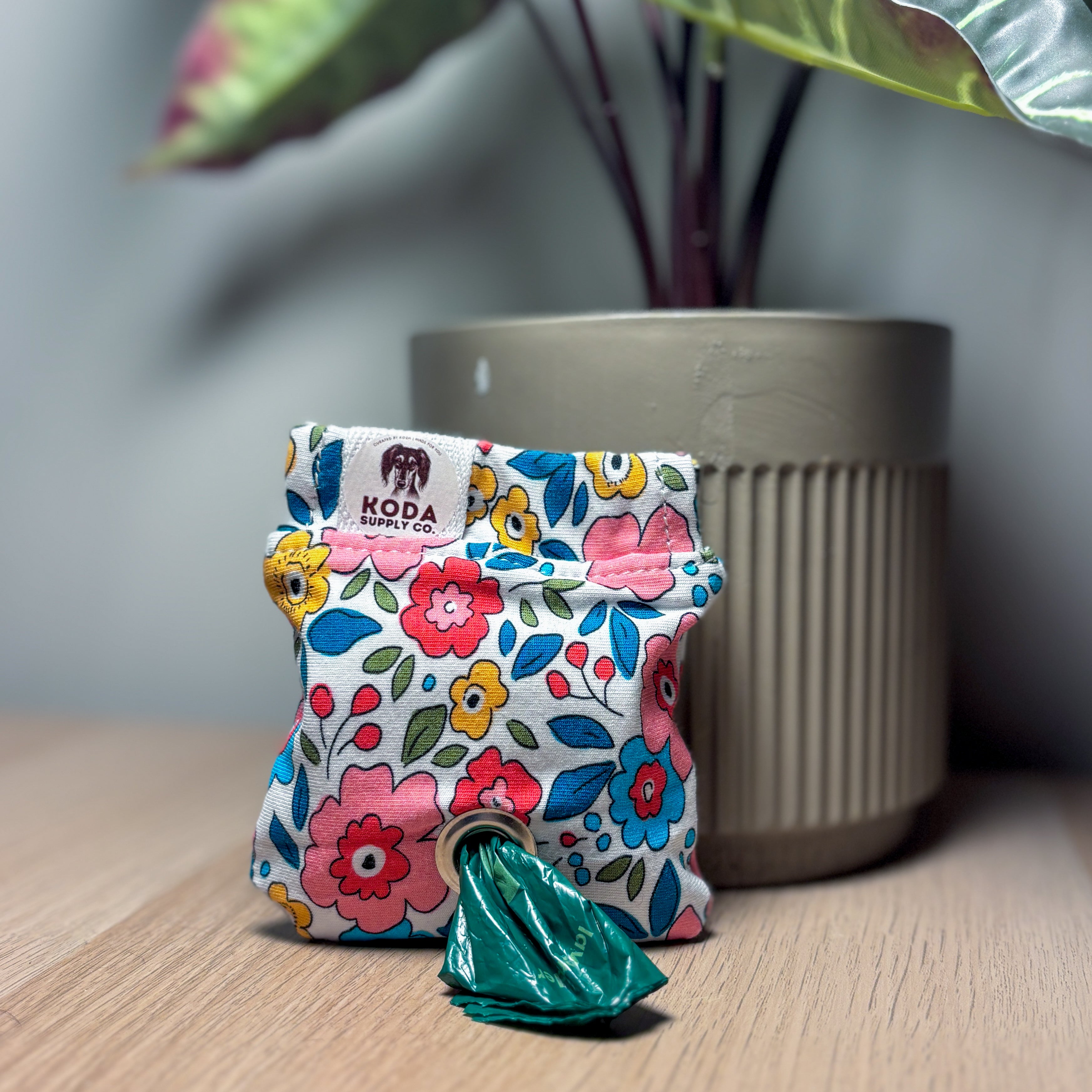 Classic Poop Bag Holder